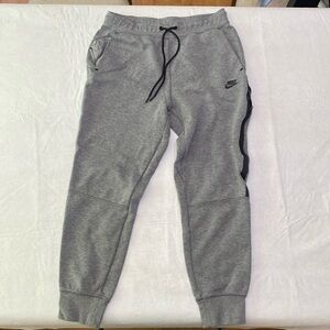 Grey Nike joggers in great condition